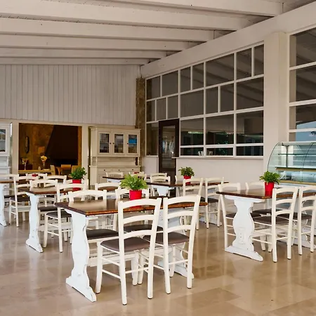 La Volpe E L'uva Dimore Vakantieboerderij Montescaglioso