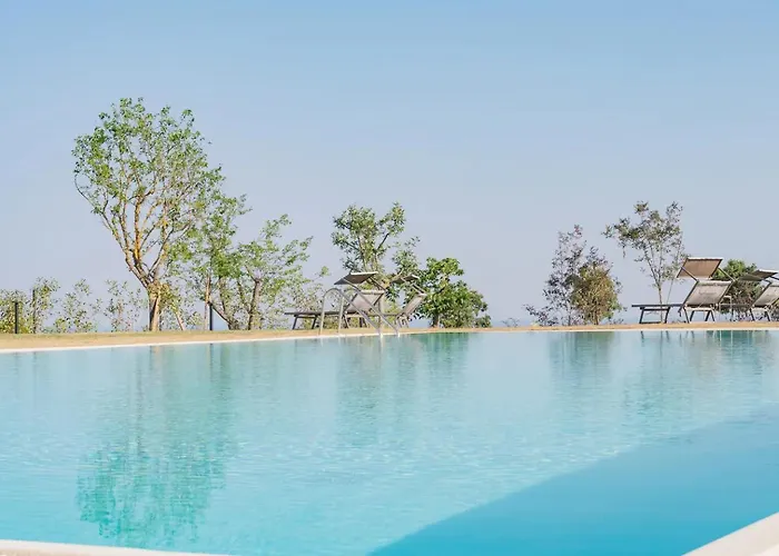 La Volpe E L'uva Dimore * Montescaglioso